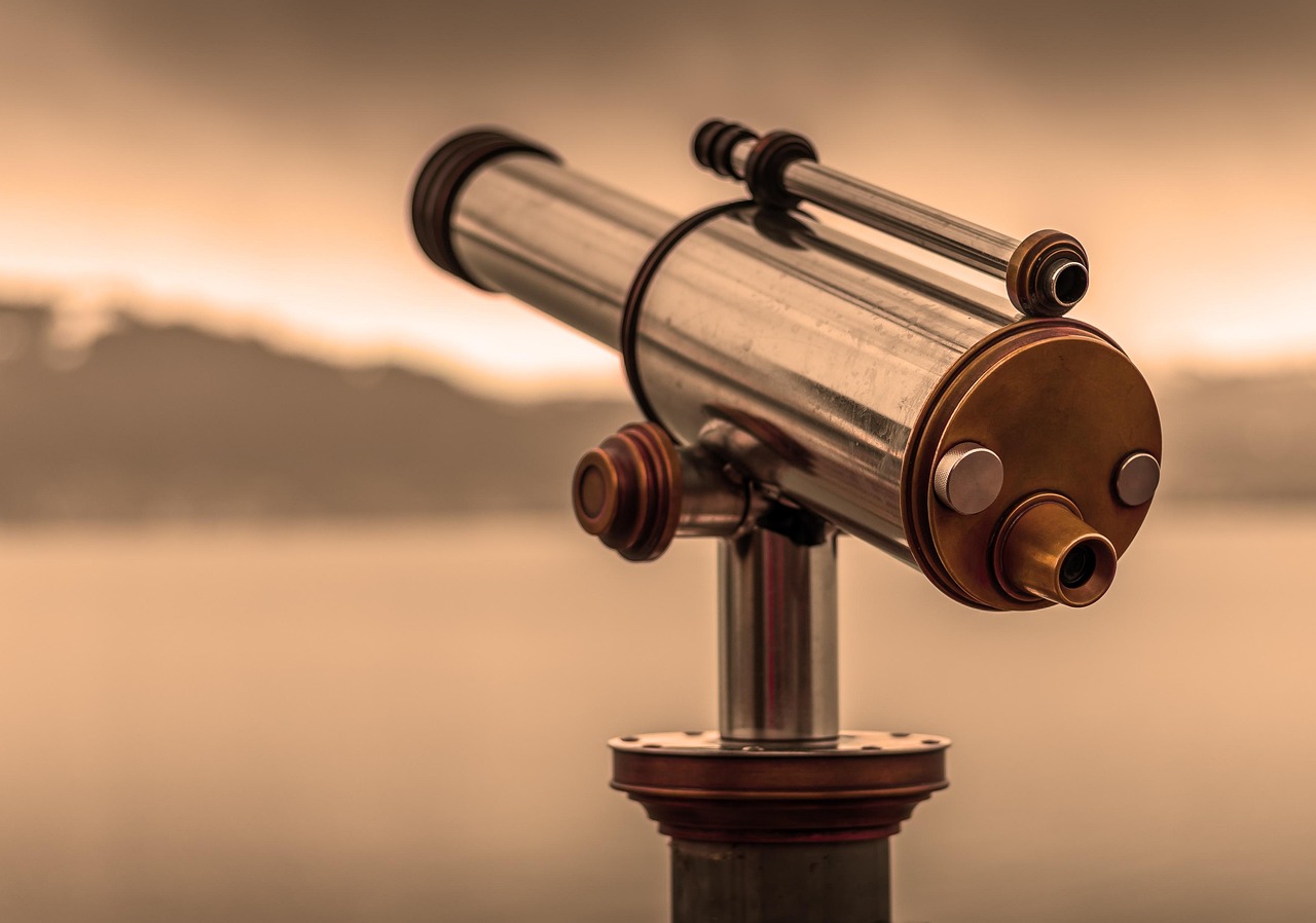 Exploring the Cosmos: How to Choose the Best Telescope Eyepieces for Stunning Stargazing
